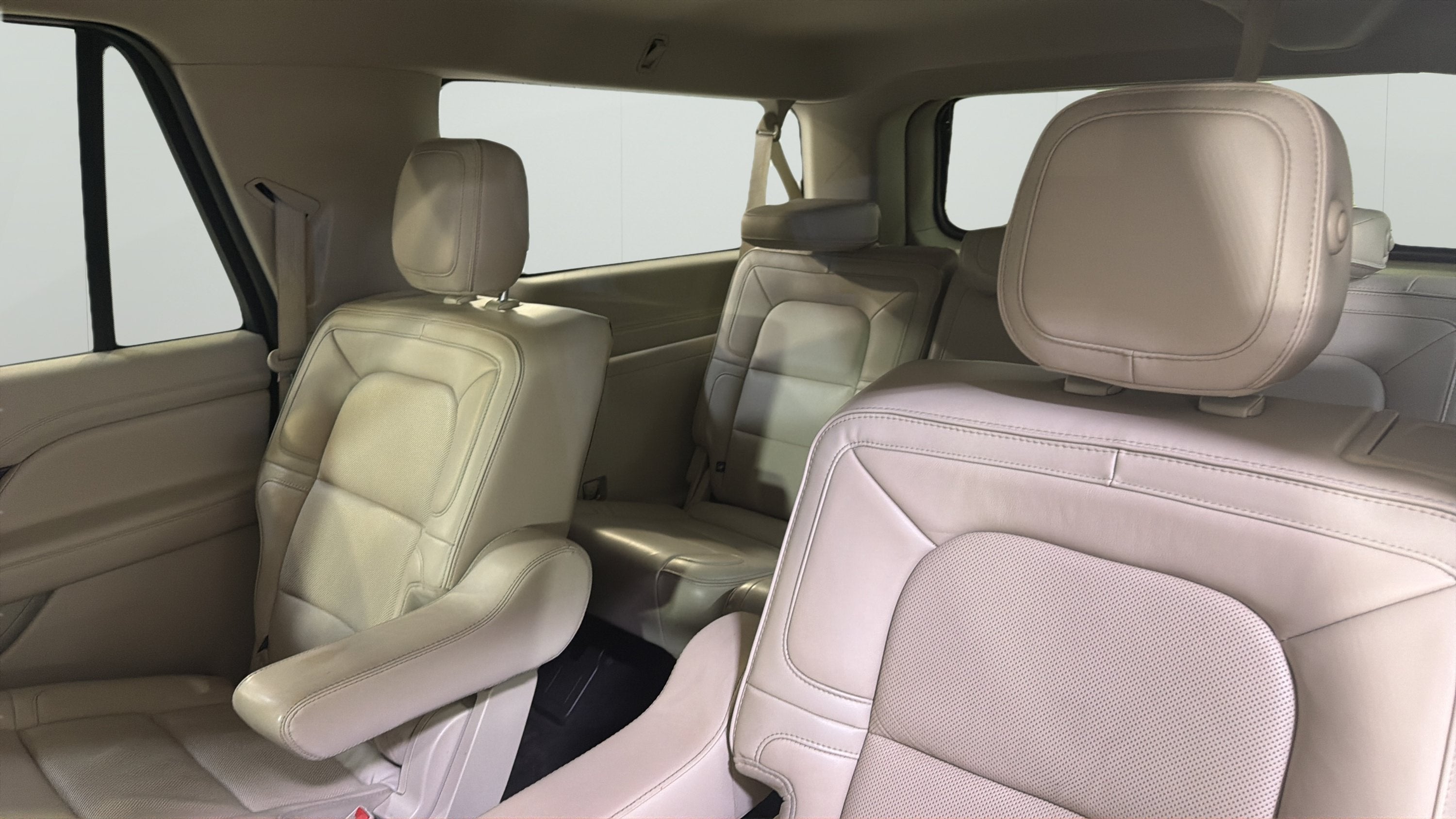 2019 Lincoln Navigator L Select