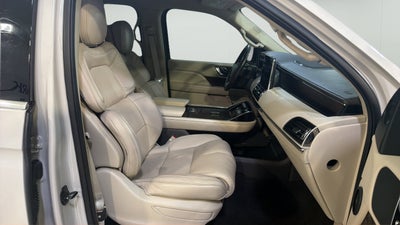 2019 Lincoln Navigator L Select