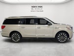 2019 Lincoln Navigator L Select