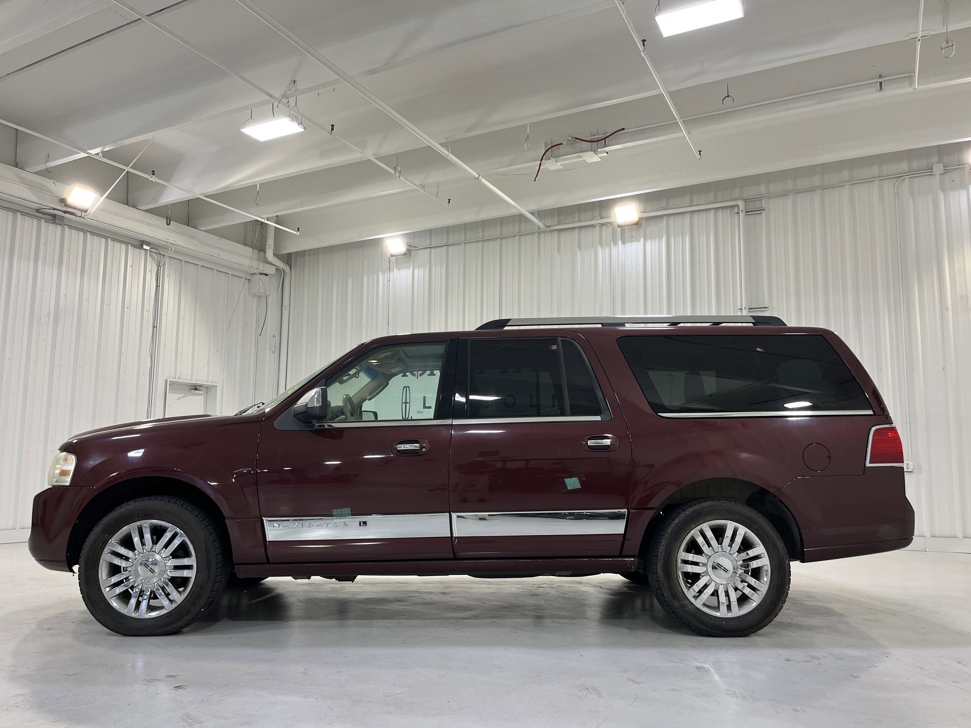 2010 Lincoln Navigator L L