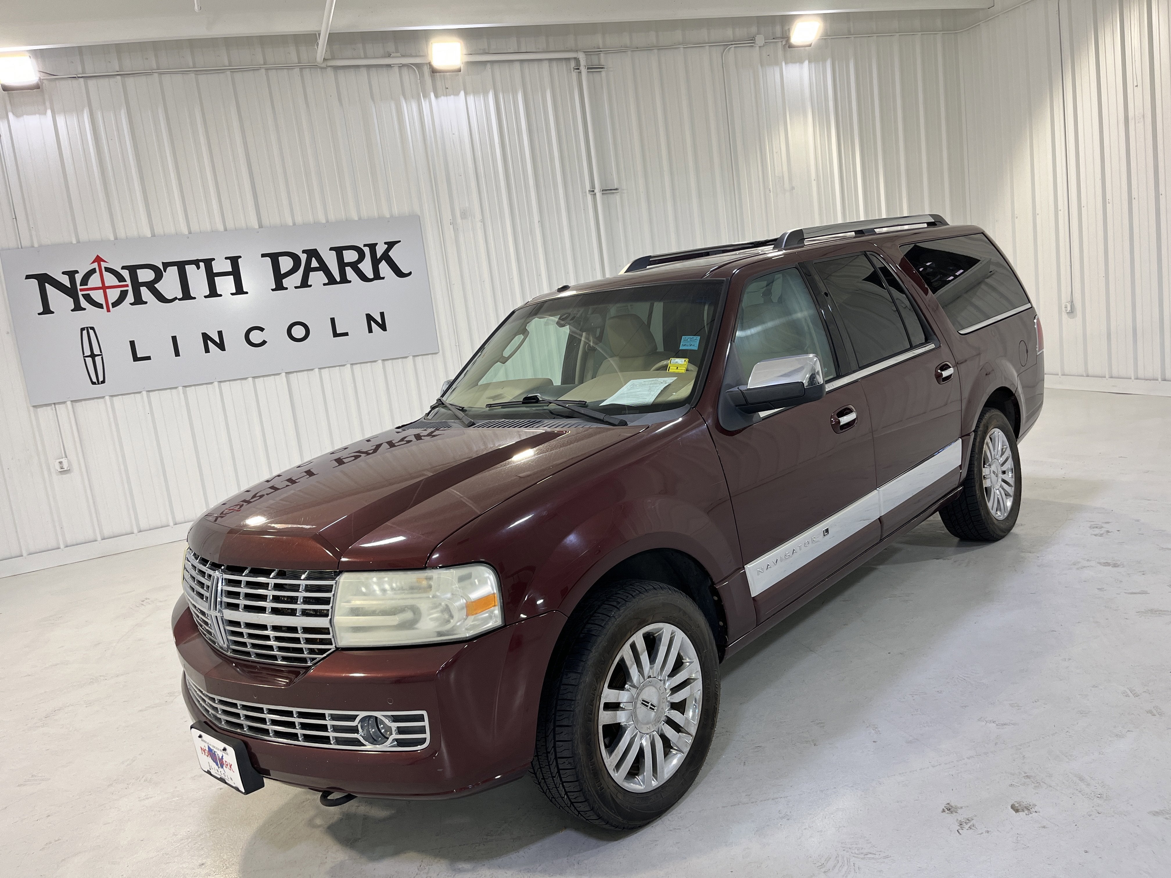 2010 Lincoln Navigator L L
