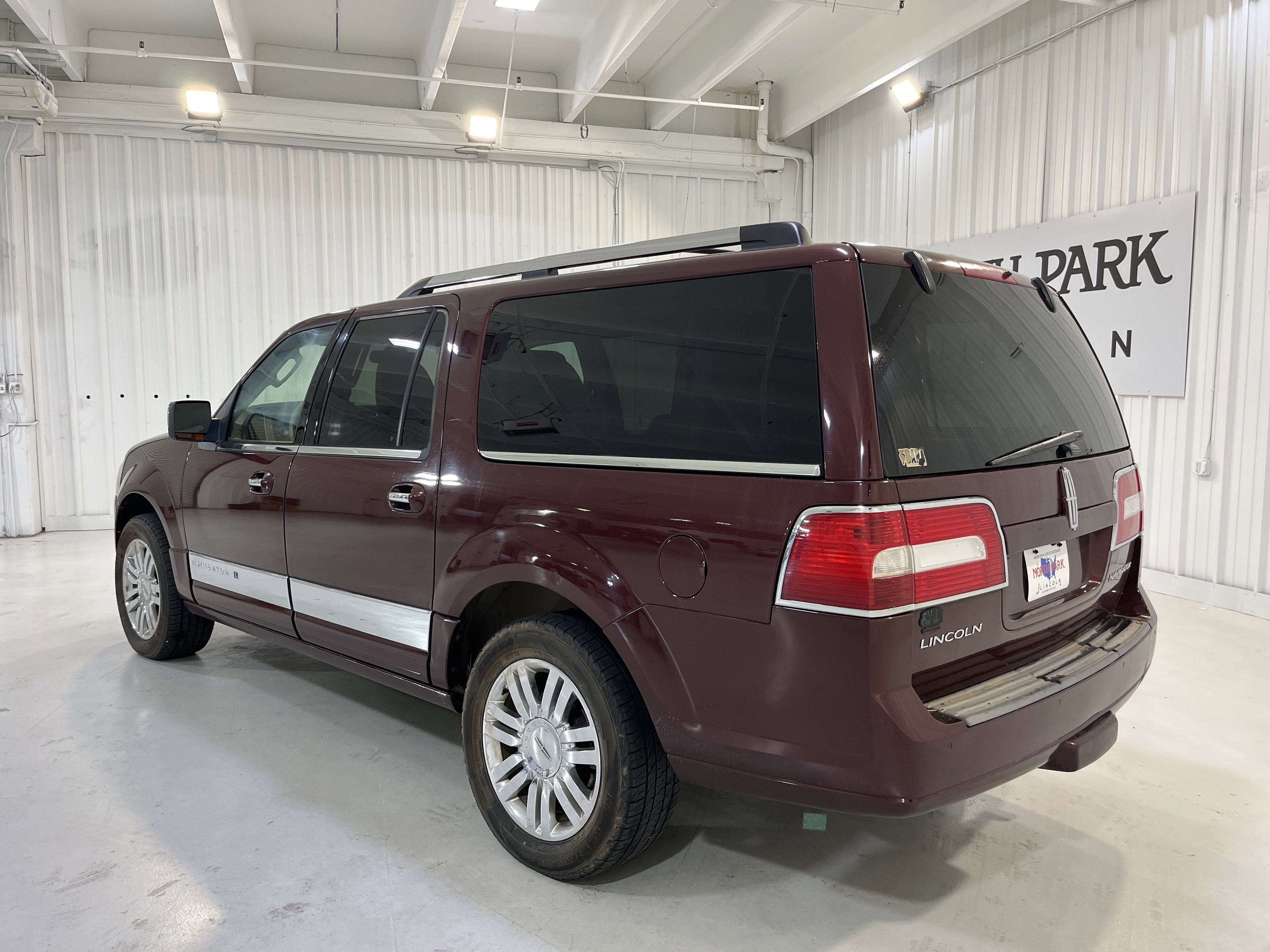 2010 Lincoln Navigator L L