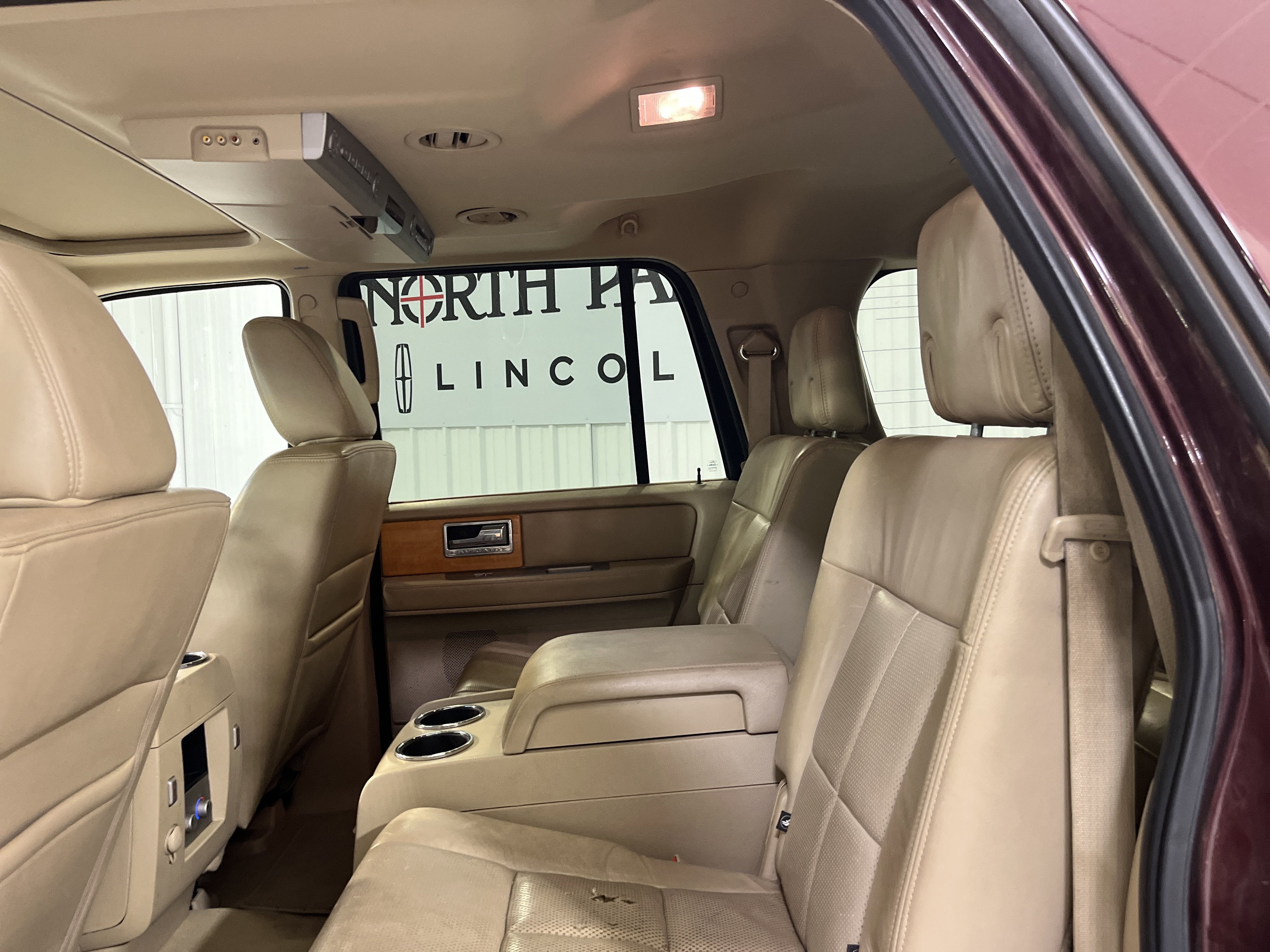 2010 Lincoln Navigator L L