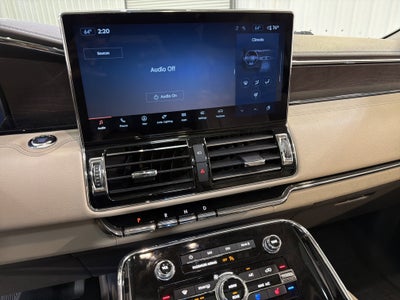 2023 Lincoln Navigator L Reserve