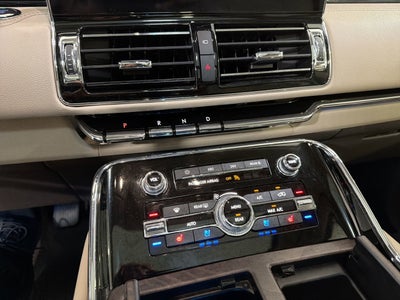 2023 Lincoln Navigator L Reserve
