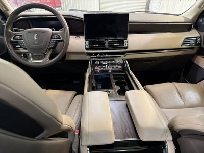 2023 Lincoln Navigator L Reserve