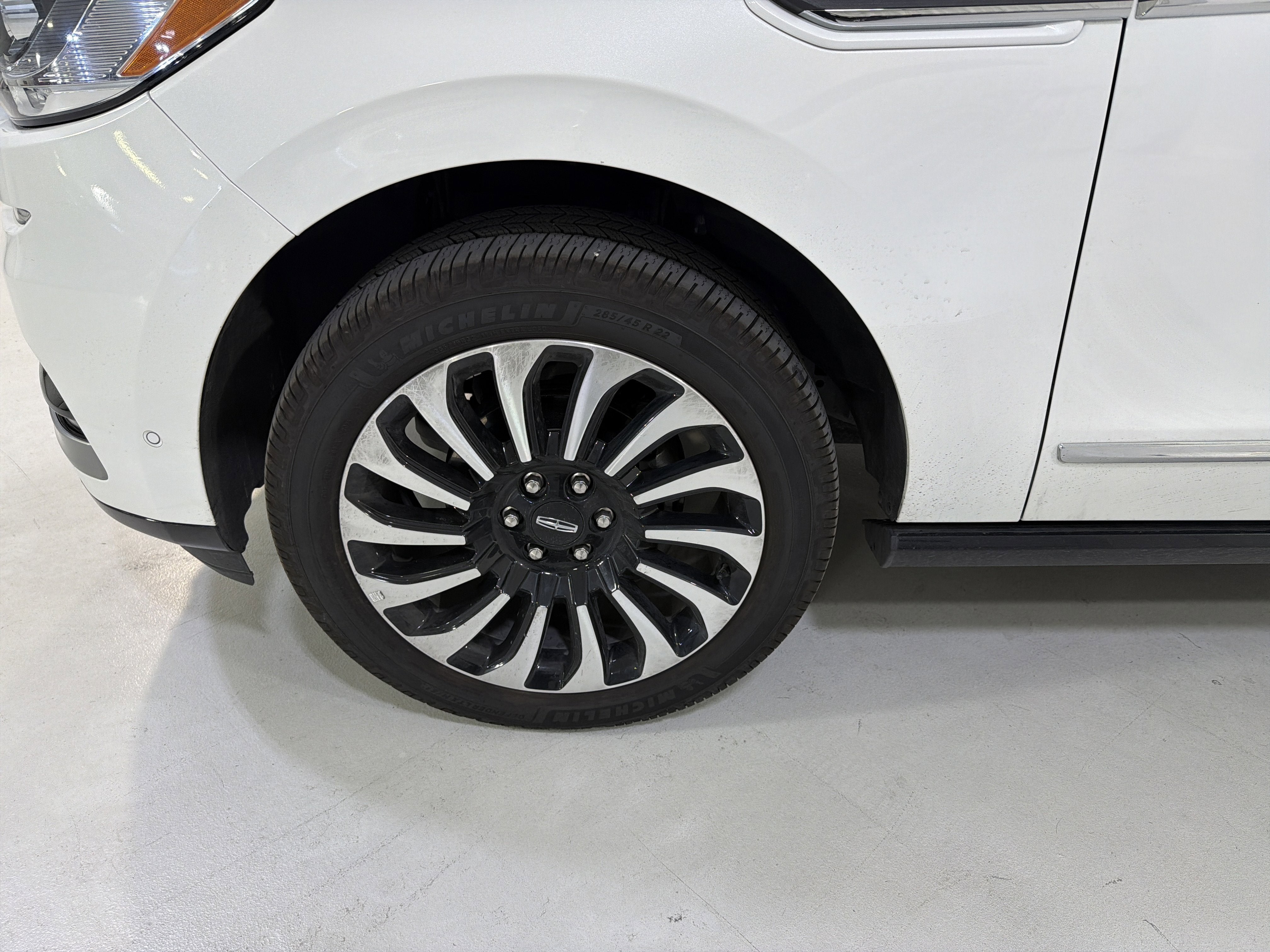 2023 Lincoln Navigator L Reserve