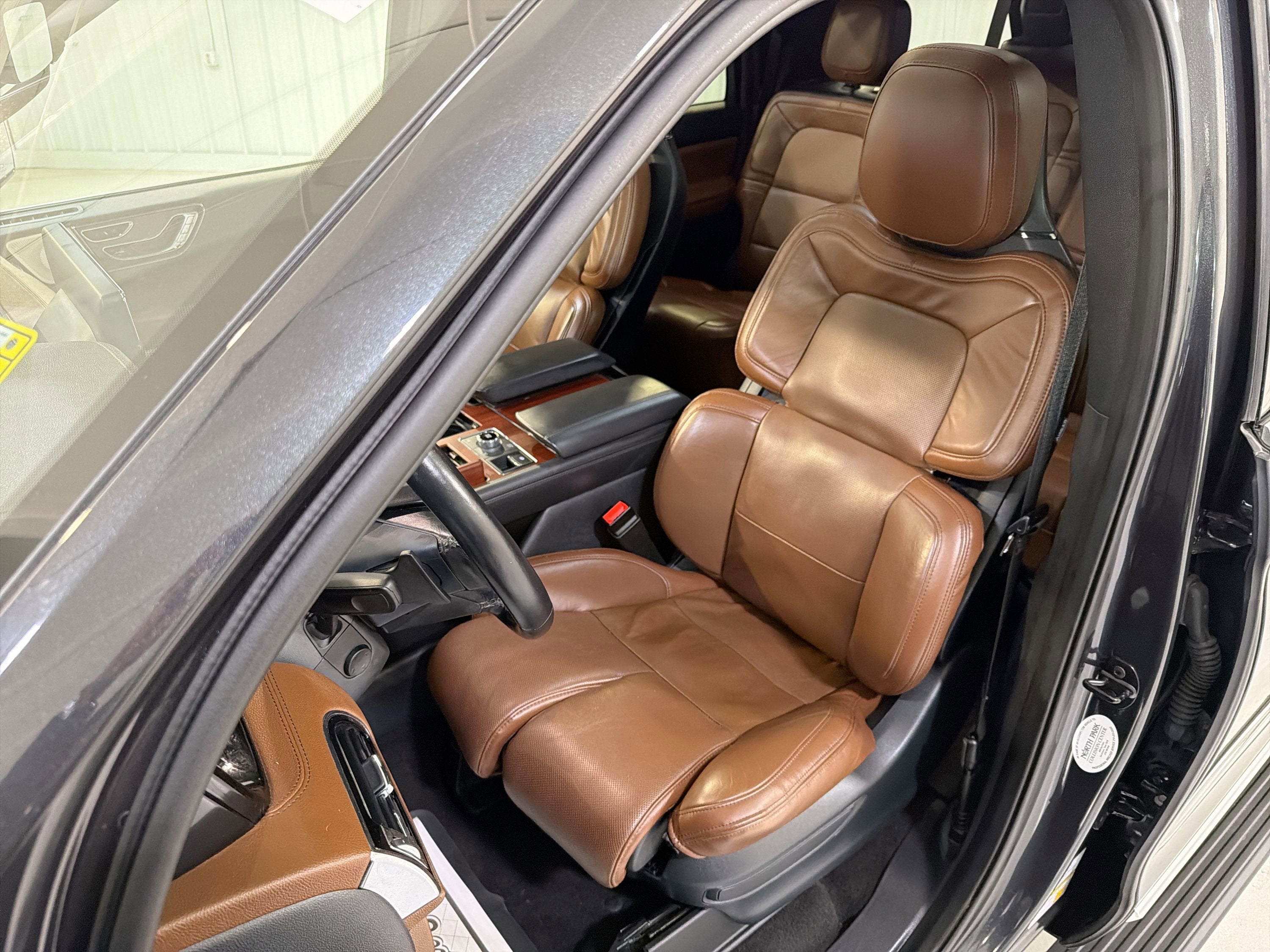 2023 Lincoln Navigator L Reserve