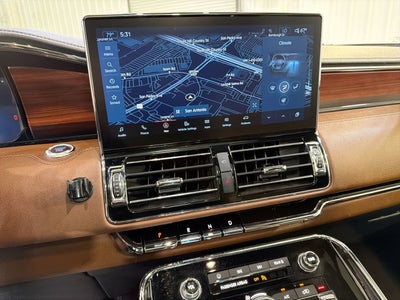 2023 Lincoln Navigator L Reserve