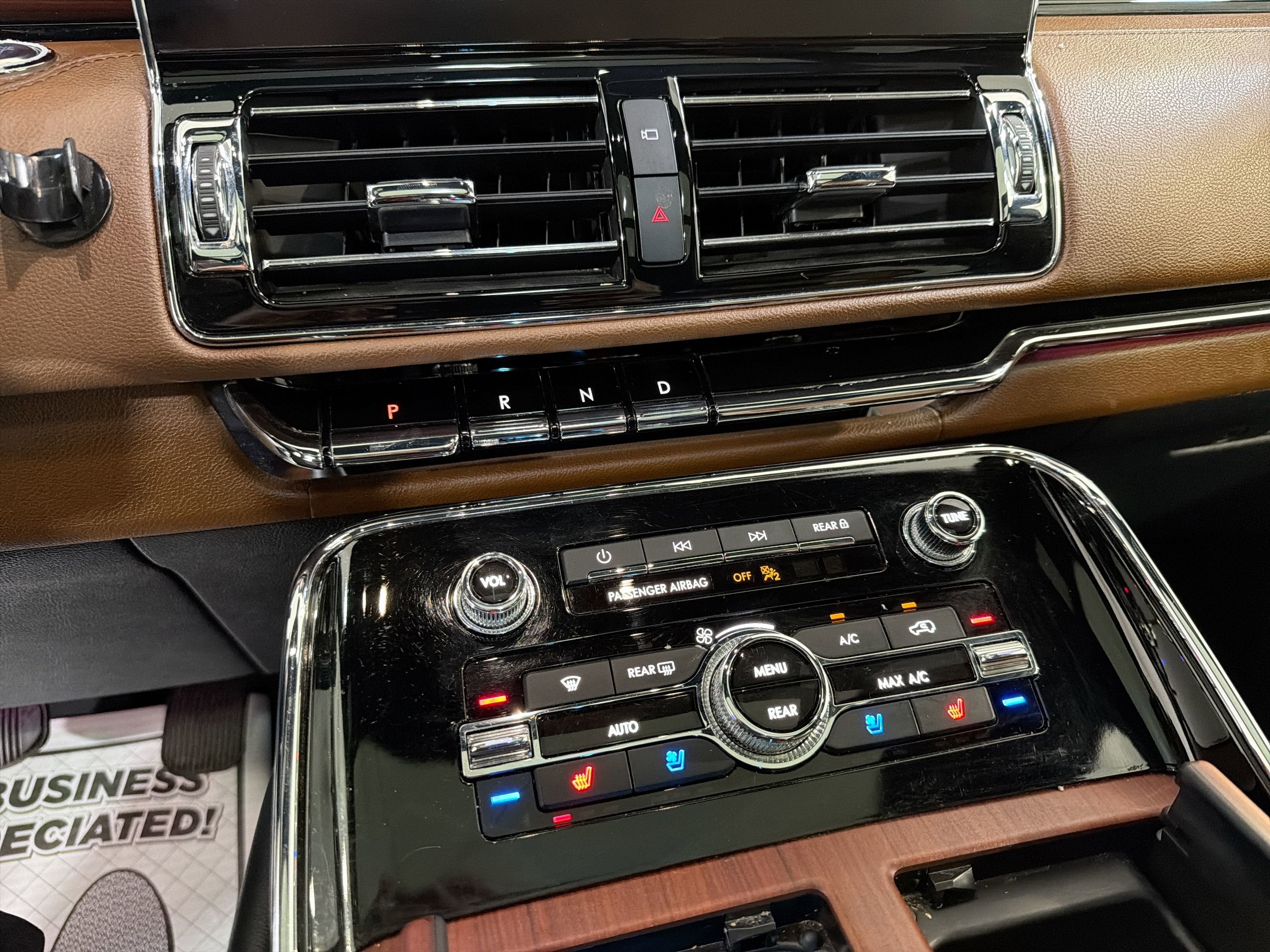 2023 Lincoln Navigator L Reserve