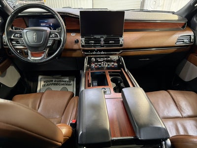2023 Lincoln Navigator L Reserve