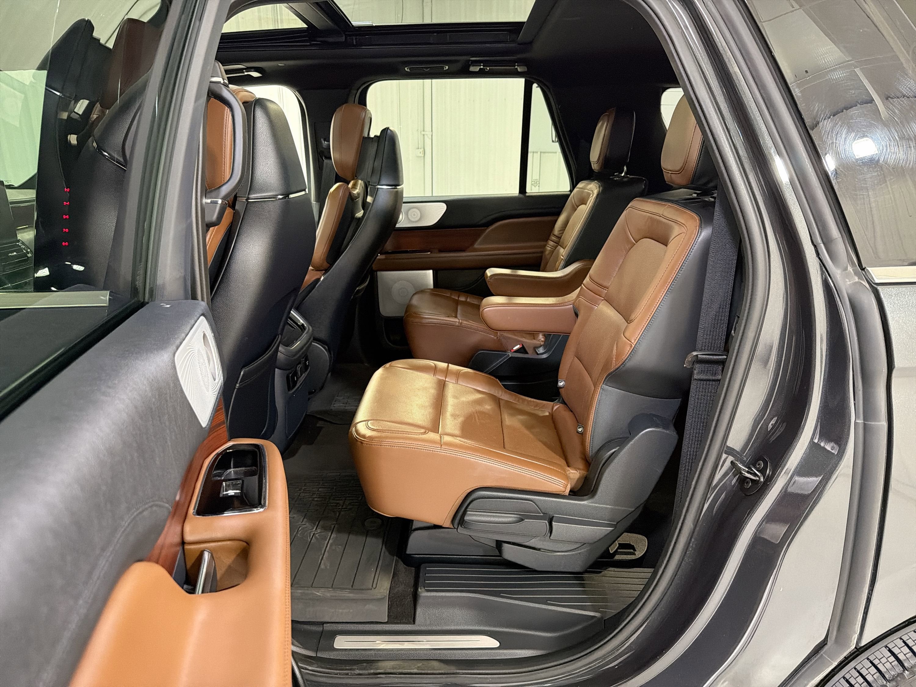 2023 Lincoln Navigator L Reserve