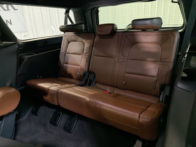 2023 Lincoln Navigator L Reserve