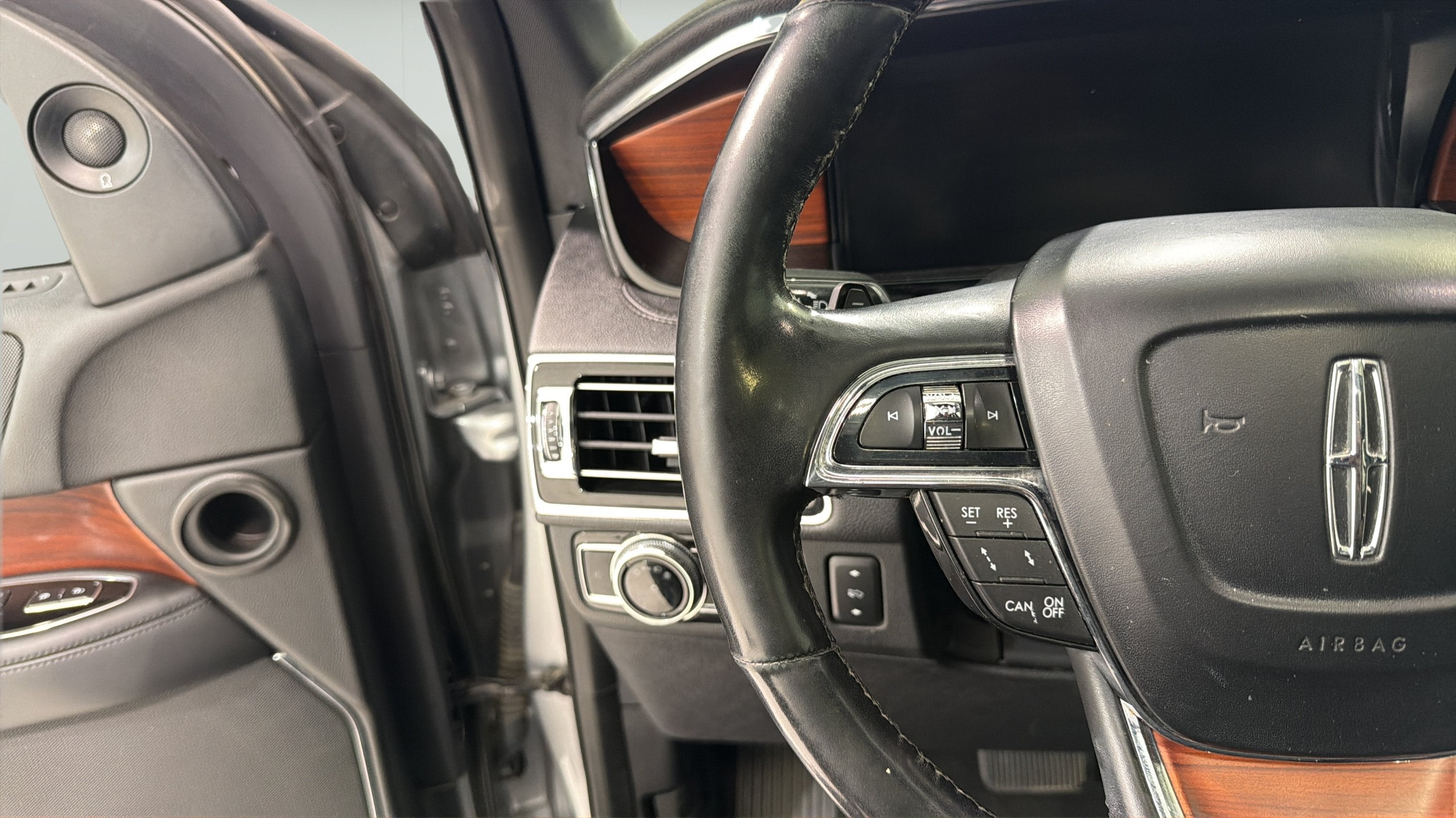 2020 Lincoln Navigator L Reserve