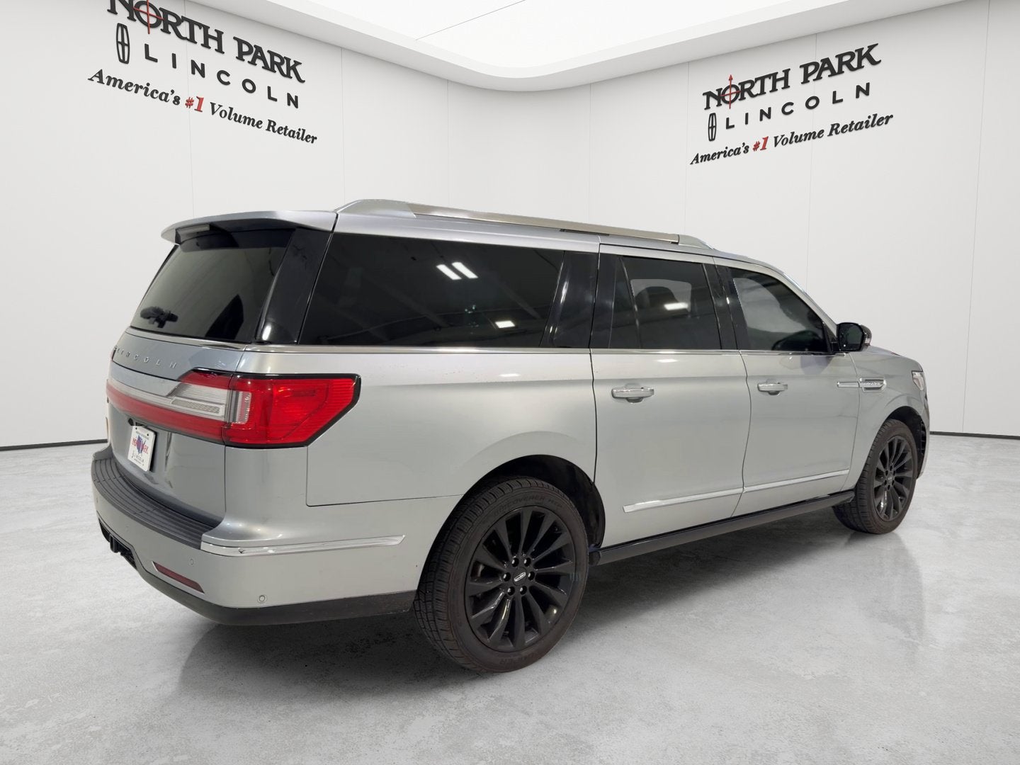 2020 Lincoln Navigator L Reserve