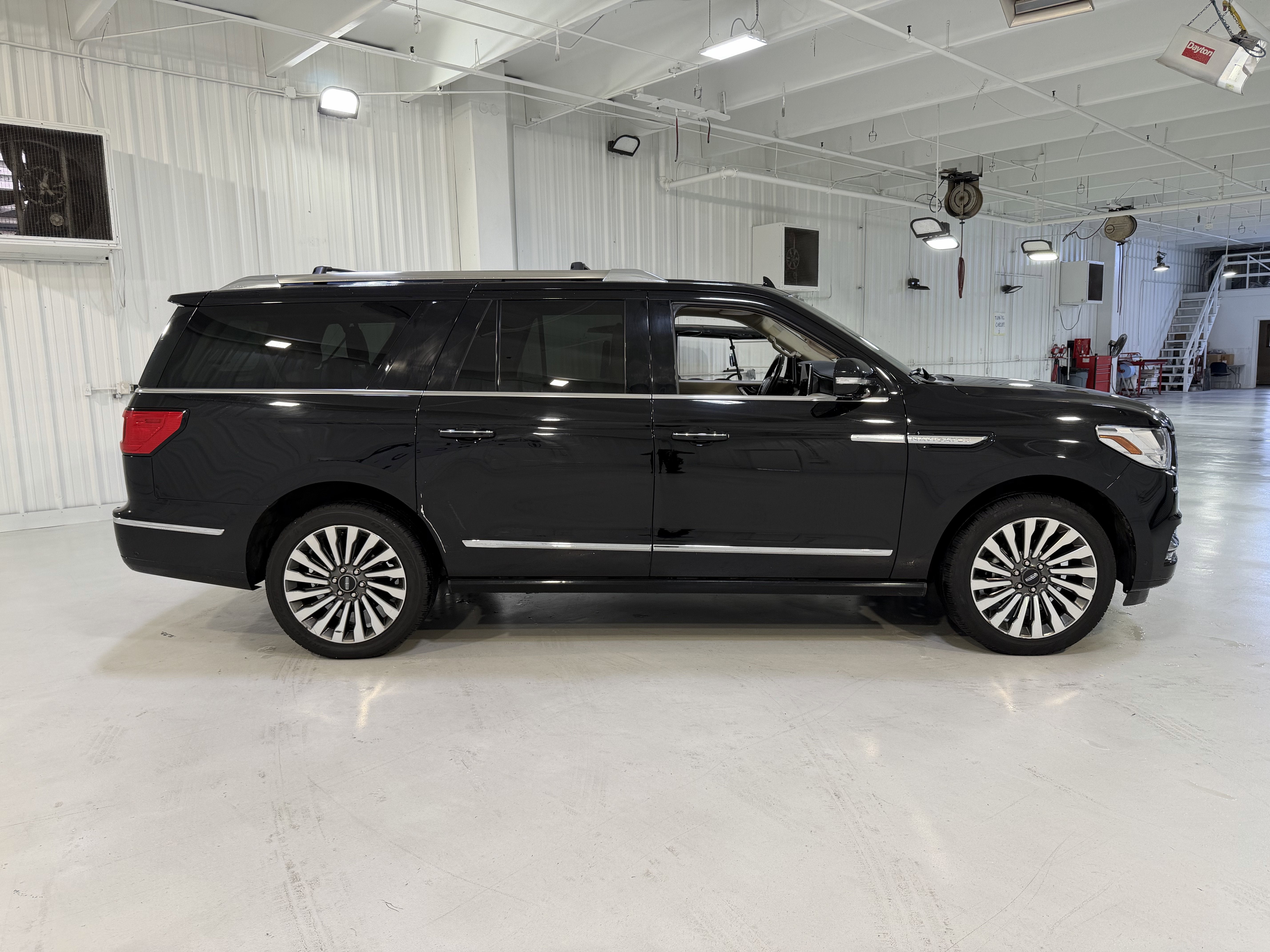 2020 Lincoln Navigator L Reserve