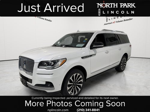 2022 Lincoln Navigator L Reserve