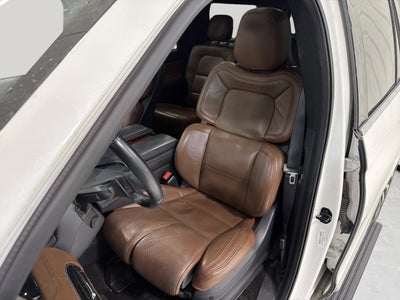 2022 Lincoln Navigator L Reserve