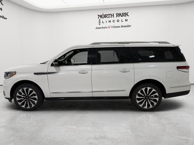 2022 Lincoln Navigator L Reserve