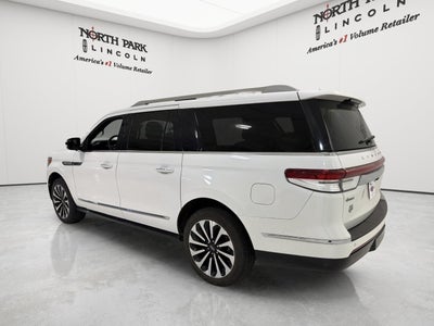 2022 Lincoln Navigator L Reserve