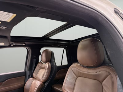 2022 Lincoln Navigator L Reserve