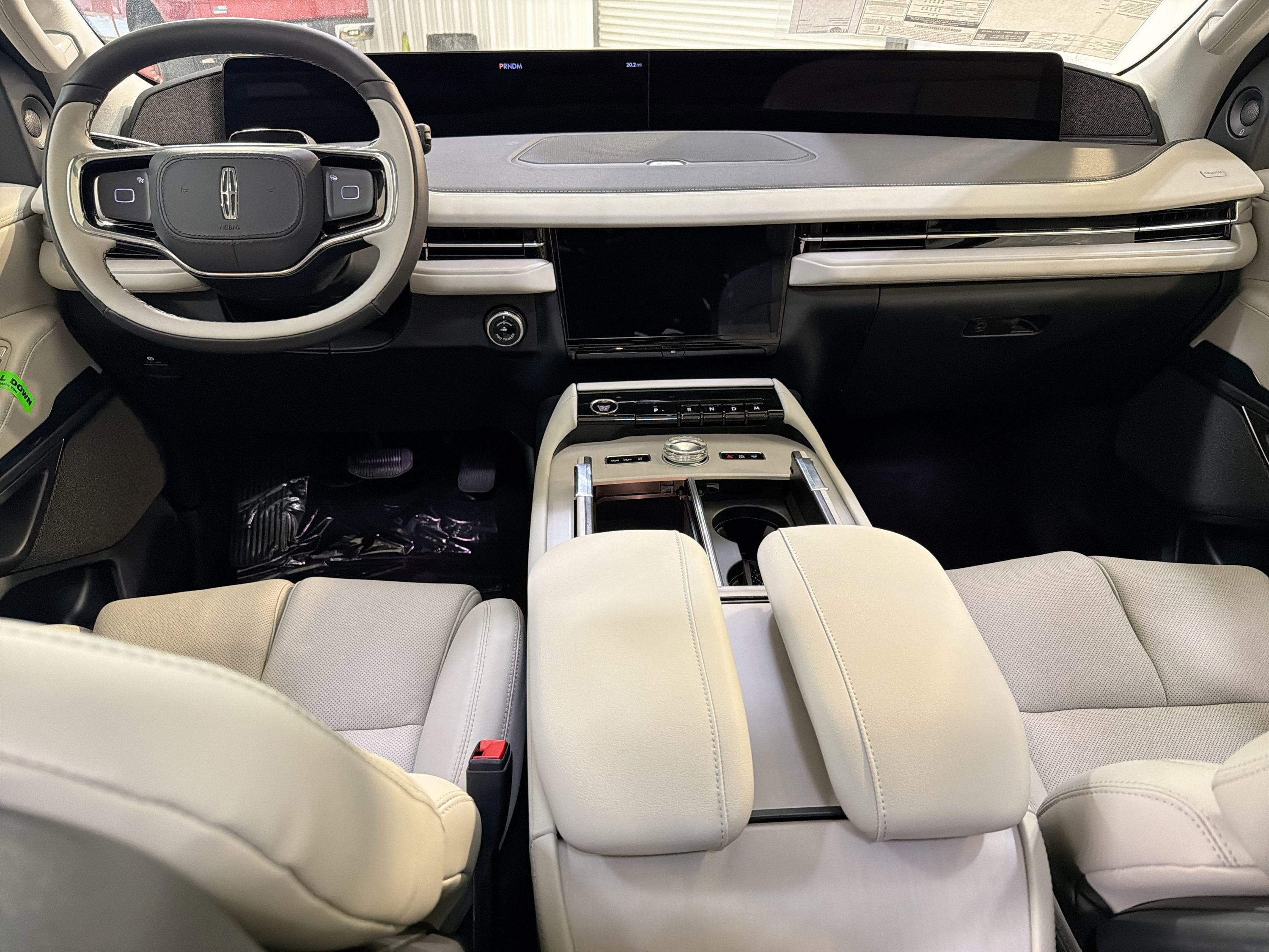 2026 Lincoln Navigator L Reserve