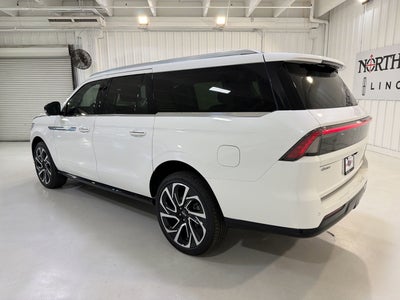 2026 Lincoln Navigator L Reserve