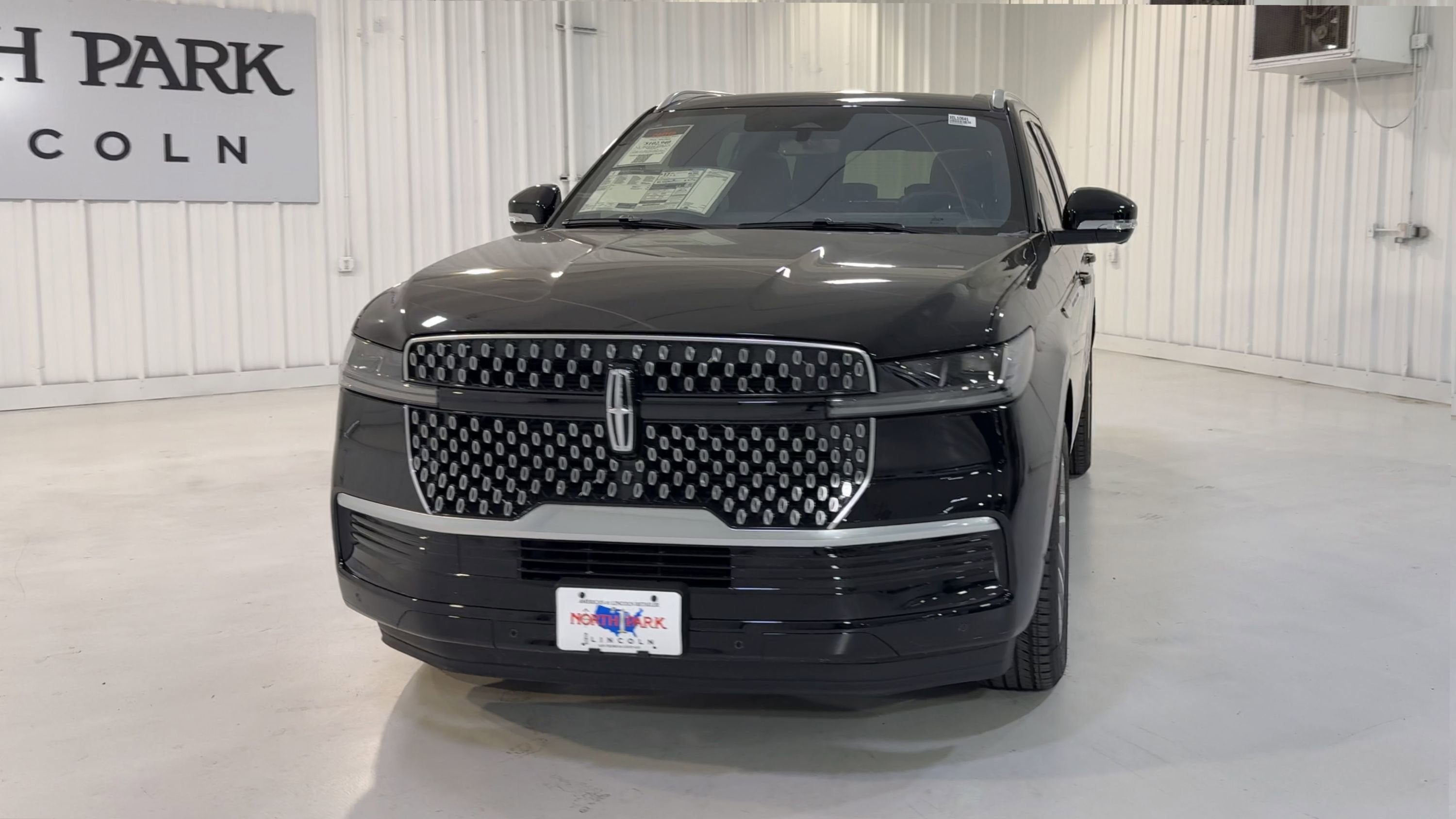 2025 Lincoln Navigator L Reserve