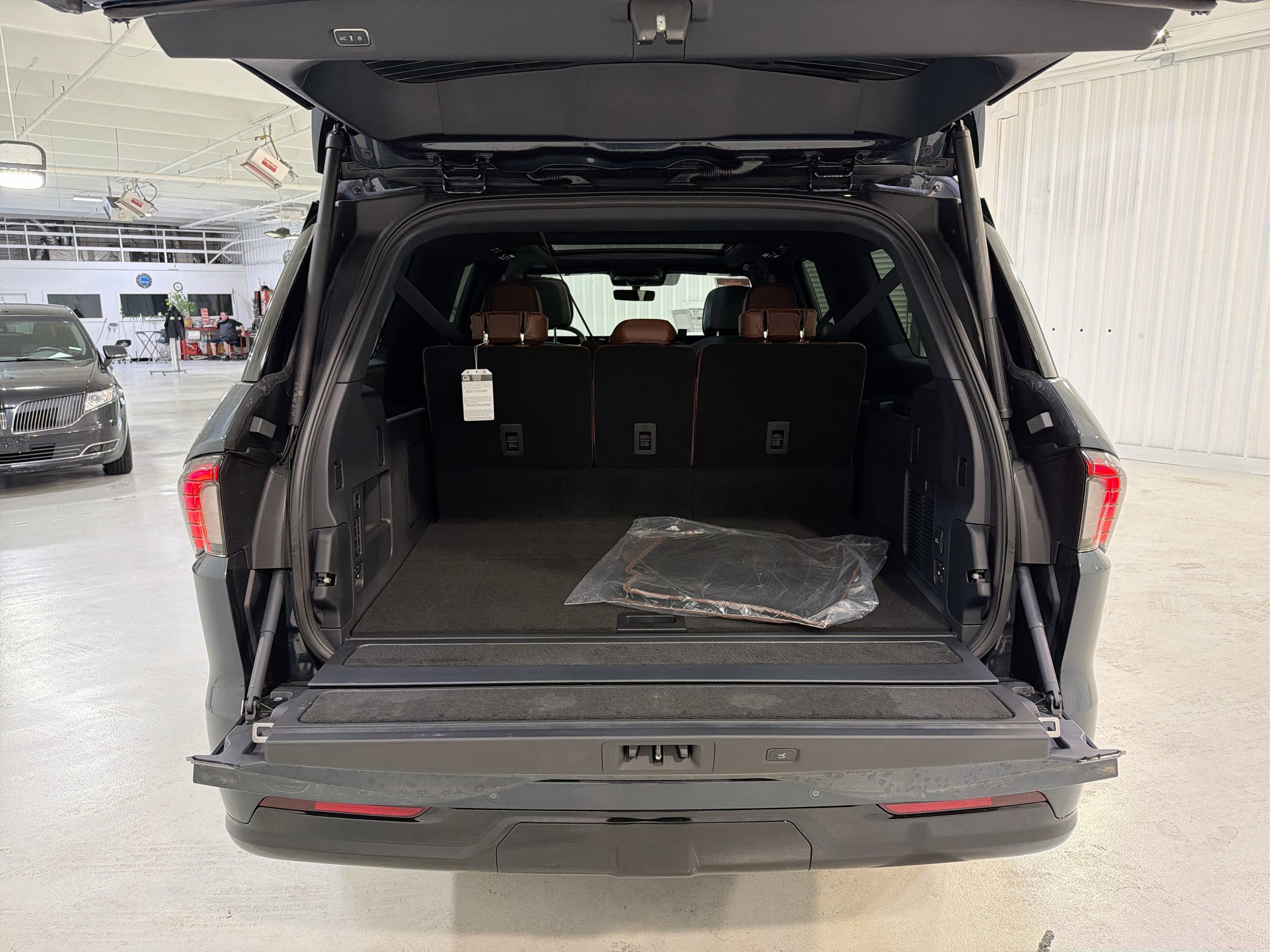 2026 Lincoln Navigator L Reserve