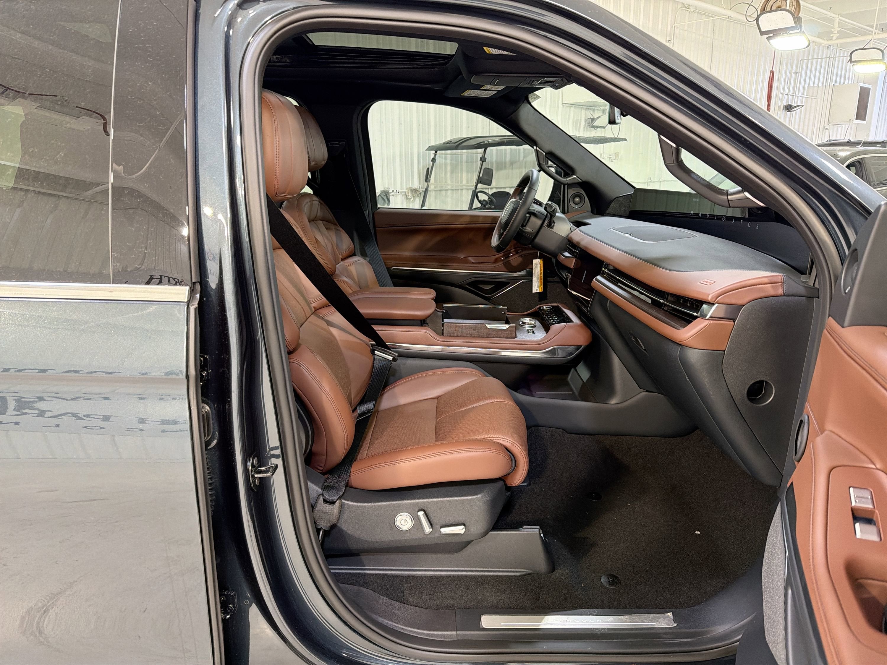 2026 Lincoln Navigator L Reserve