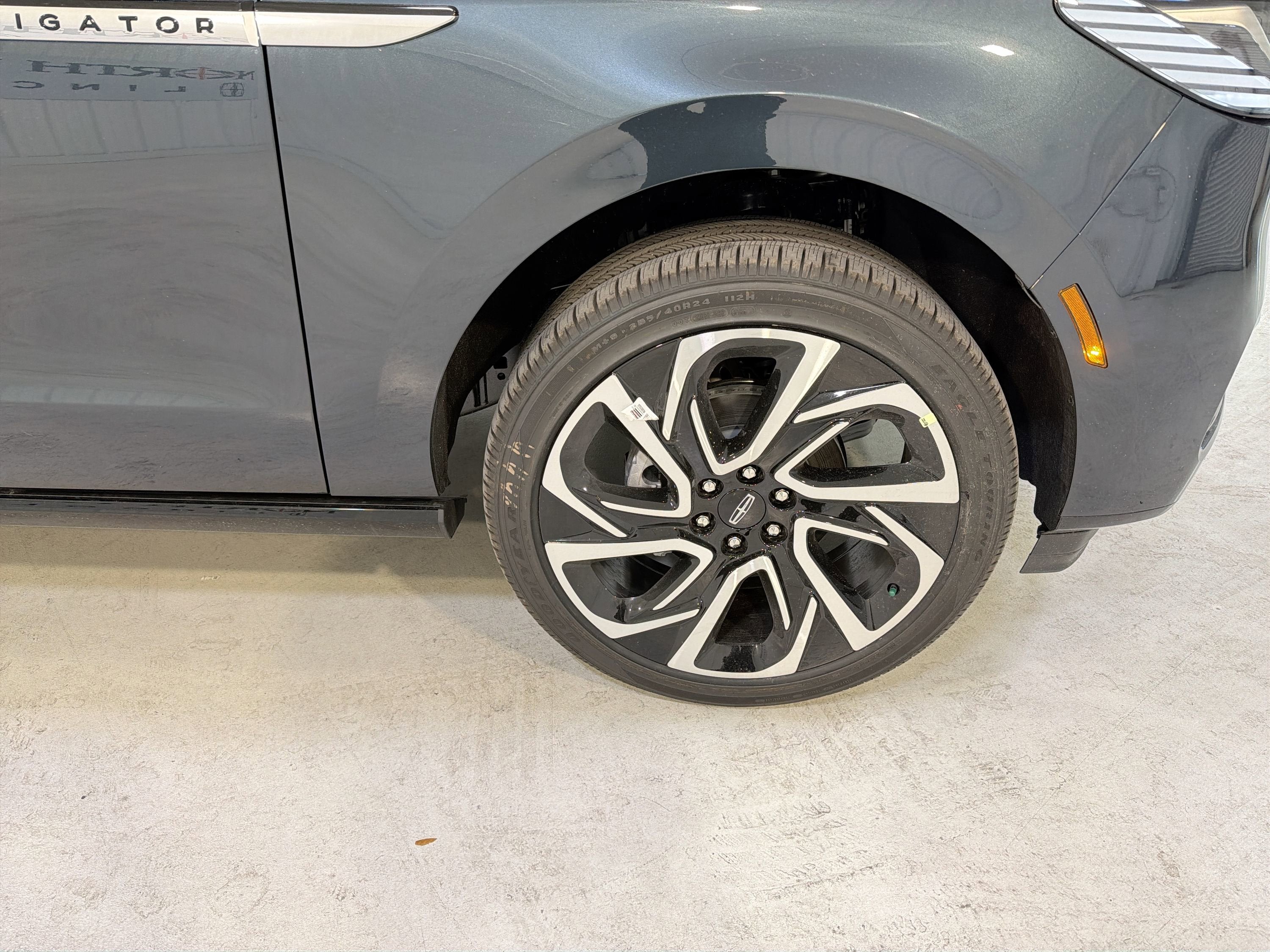 2026 Lincoln Navigator L Reserve