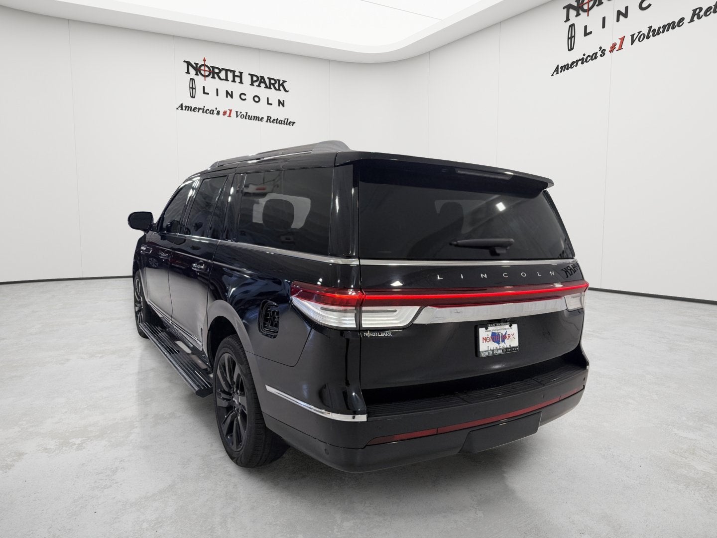 2024 Lincoln Navigator L Reserve