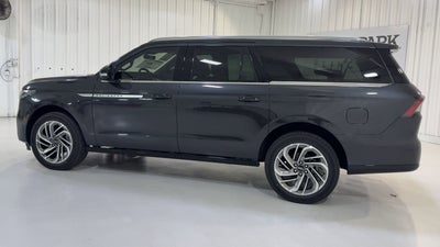 2025 Lincoln Navigator L Reserve