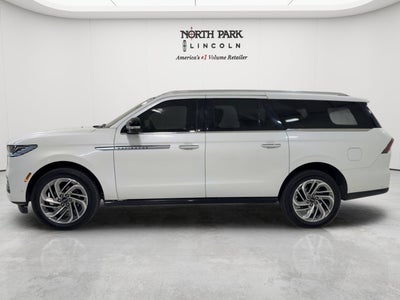 2025 Lincoln Navigator L Reserve