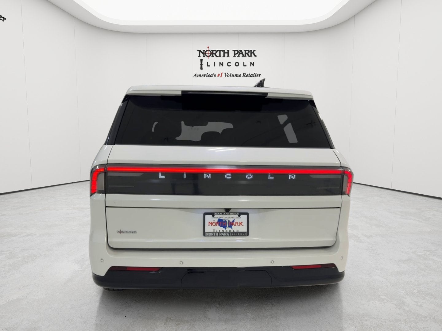 2025 Lincoln Navigator L Reserve