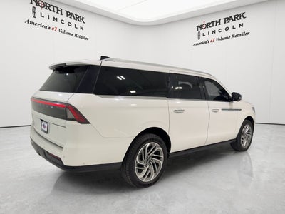 2025 Lincoln Navigator L Reserve