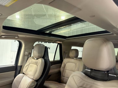 2023 Lincoln Navigator L Reserve