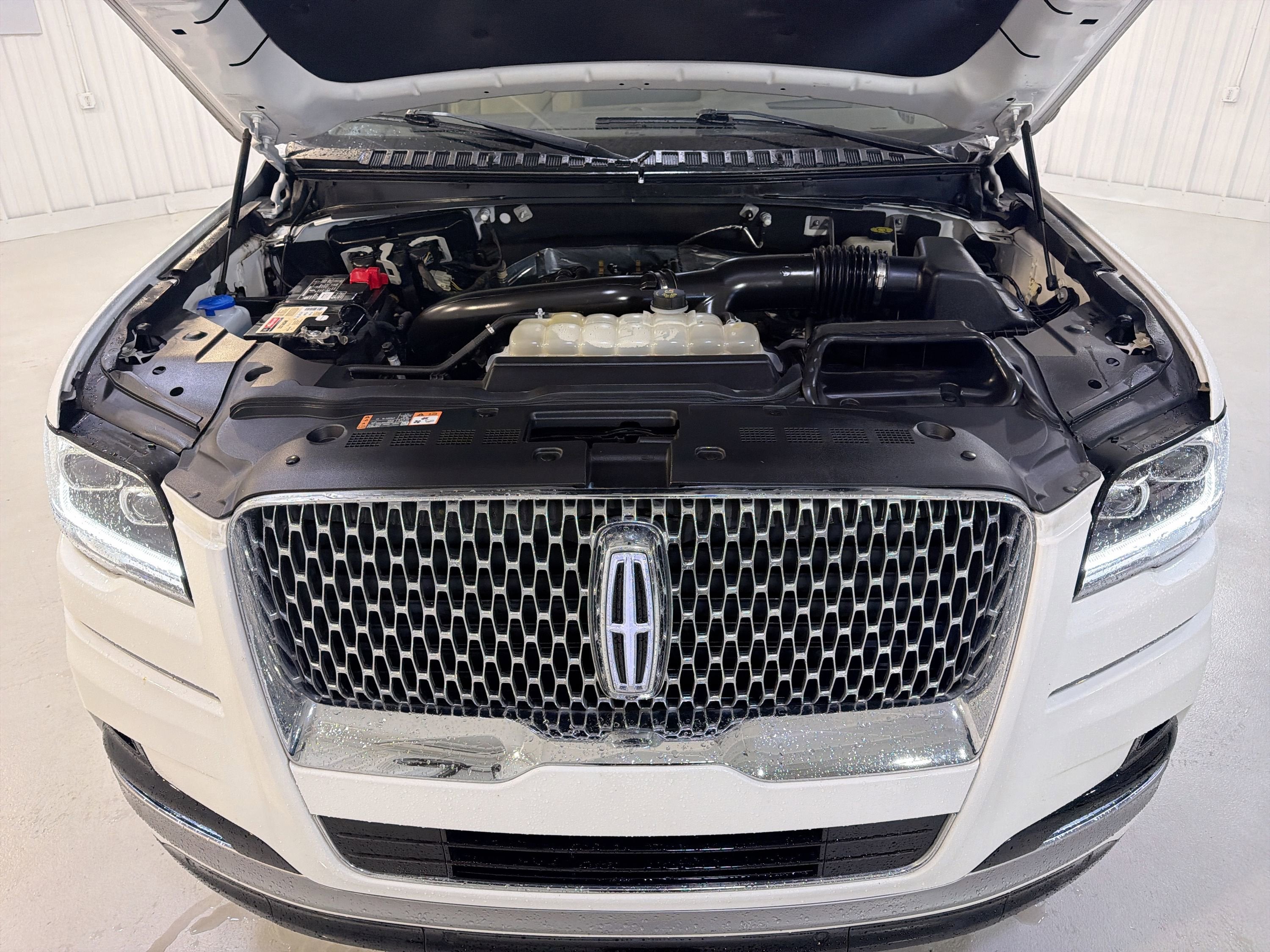 2023 Lincoln Navigator L Reserve