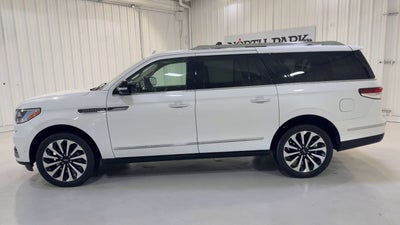 2023 Lincoln Navigator L Reserve