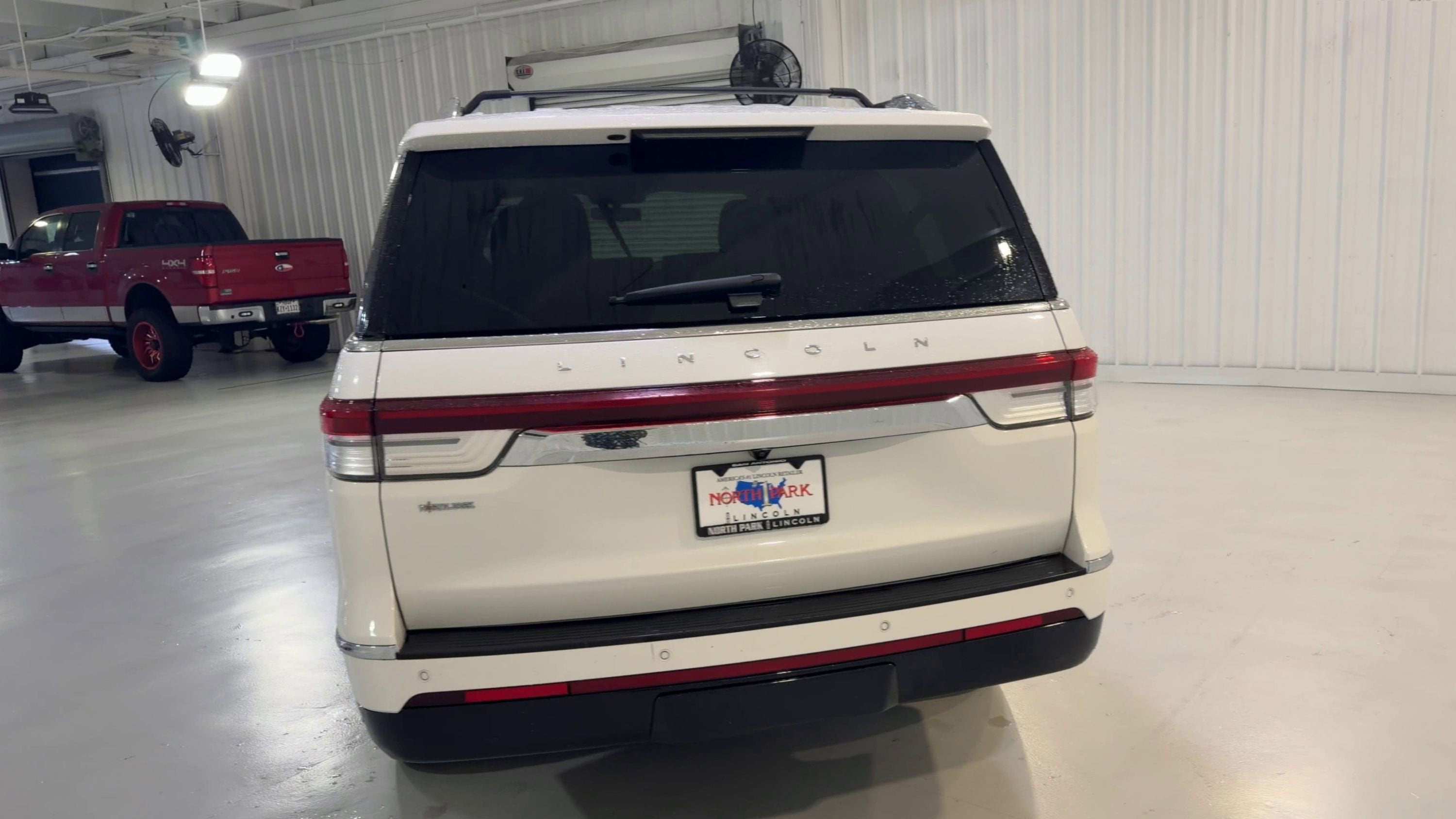 2023 Lincoln Navigator L Reserve