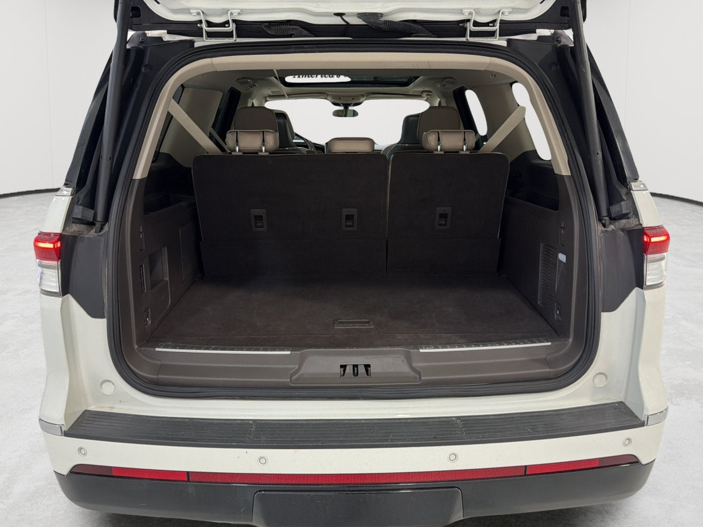 2023 Lincoln Navigator L Reserve