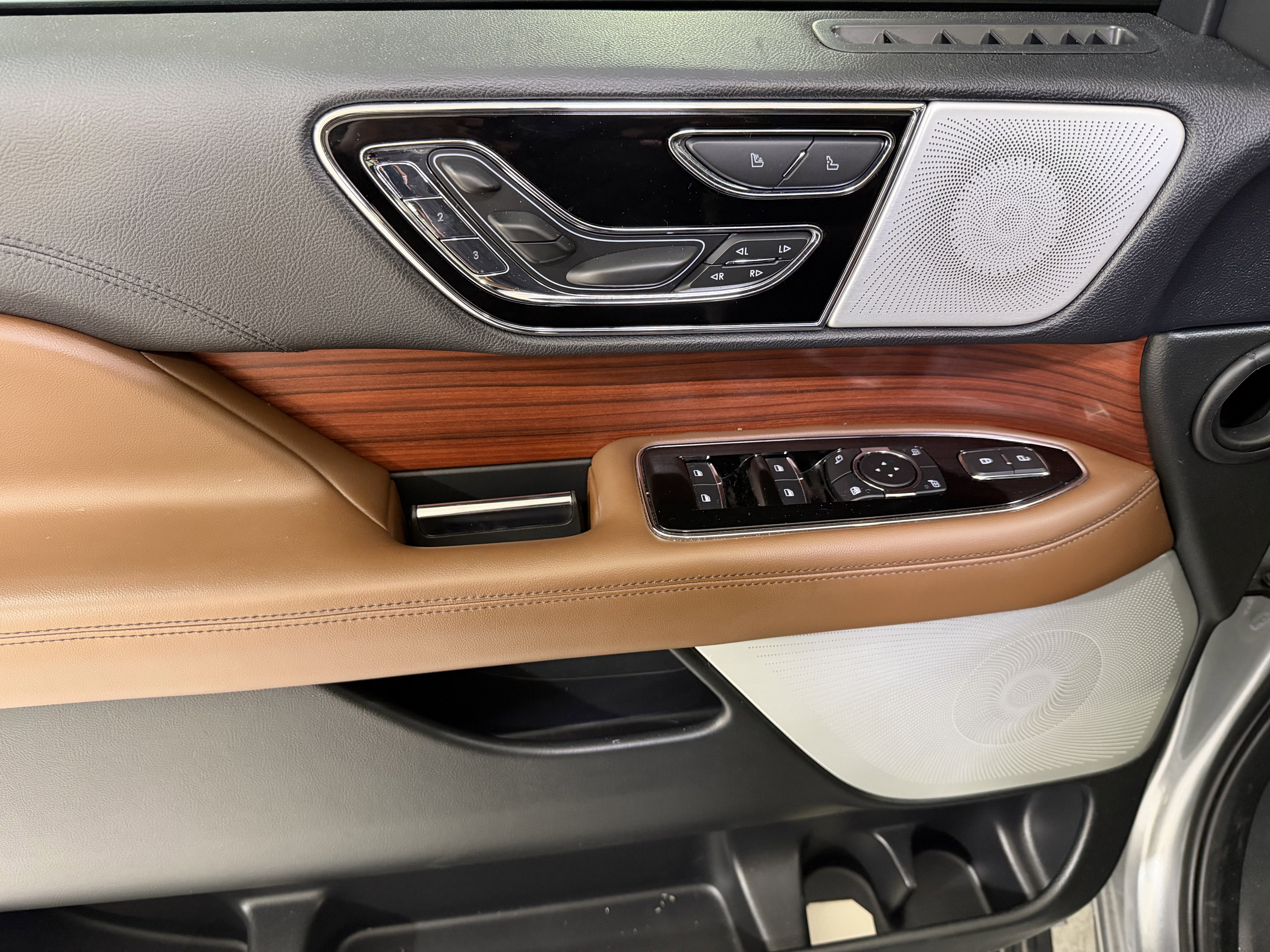 2024 Lincoln Navigator L Reserve