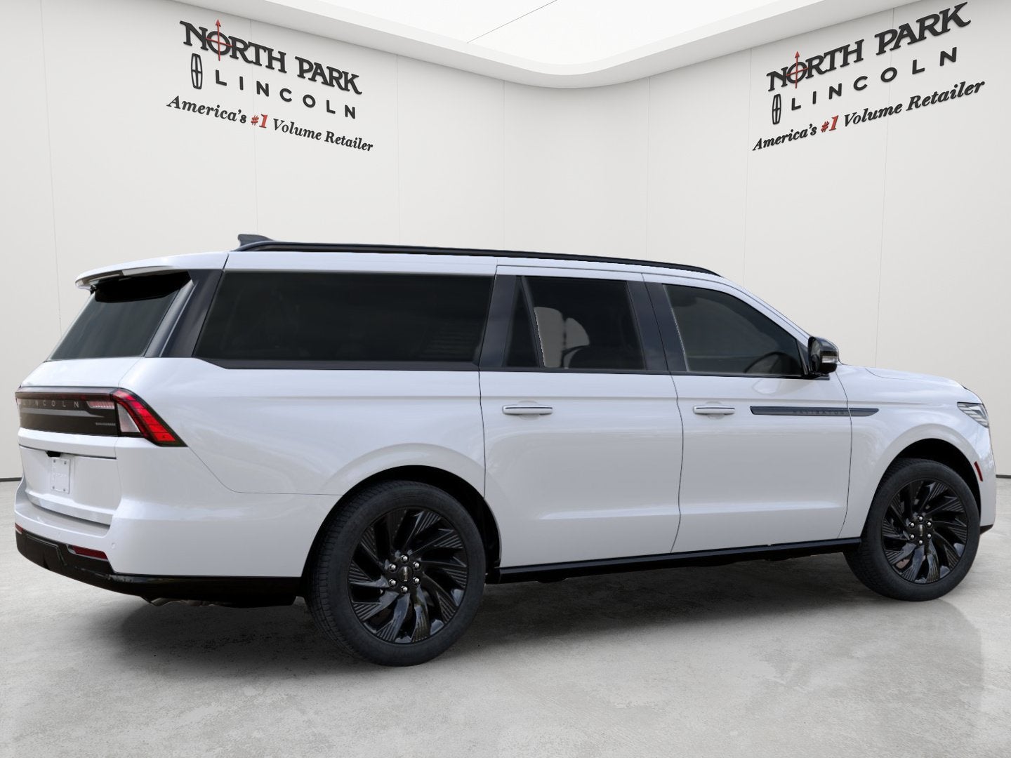 2027 Lincoln Navigator L Reserve
