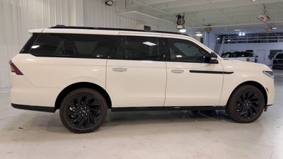 2025 Lincoln Navigator L Reserve