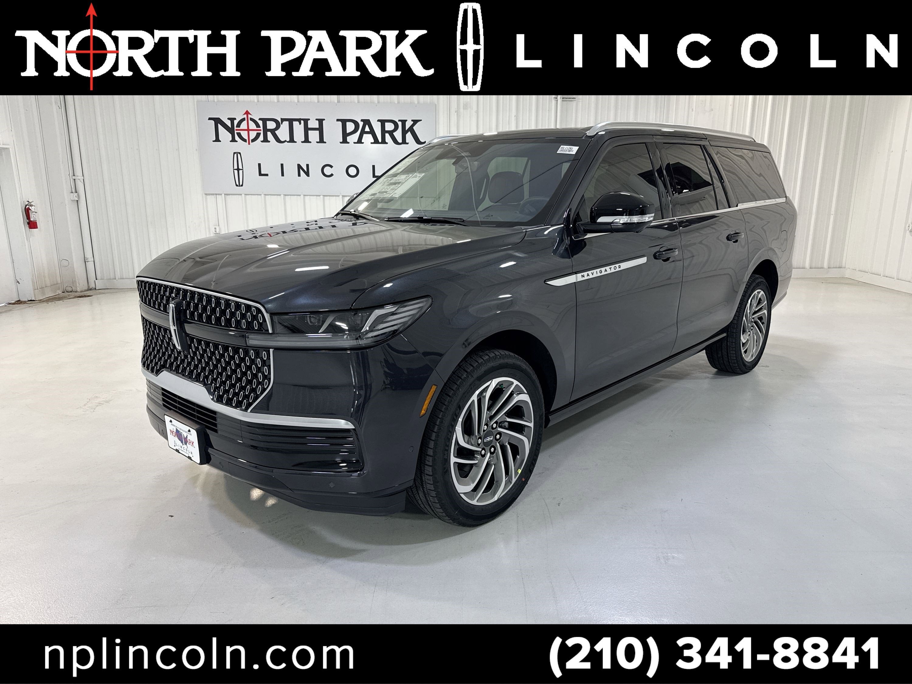 2025 Lincoln Navigator L Reserve