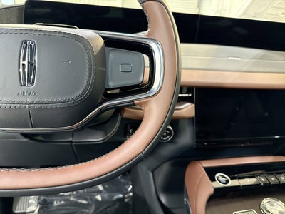 2025 Lincoln Navigator L Reserve