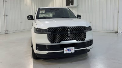 2025 Lincoln Navigator L Reserve