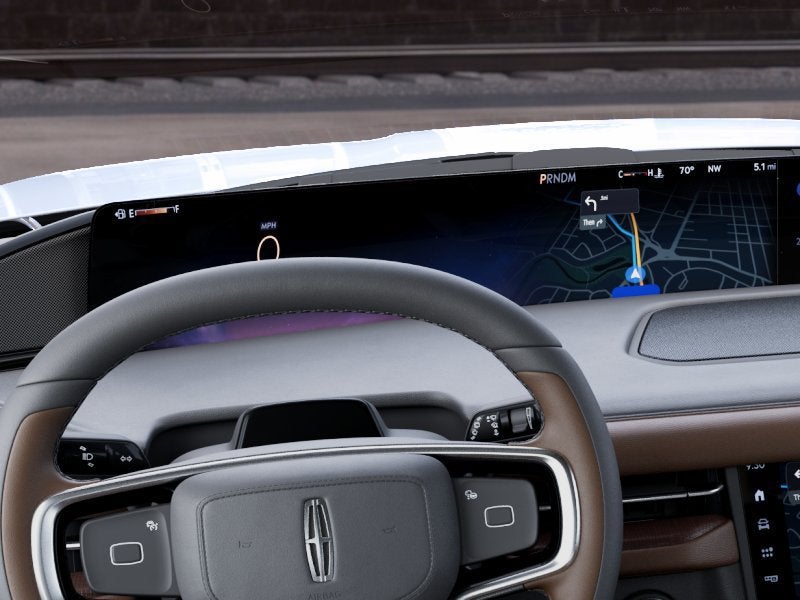 2027 Lincoln Navigator L Reserve