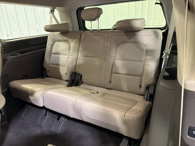 2023 Lincoln Navigator L Reserve