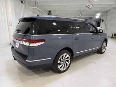 2023 Lincoln Navigator L Reserve